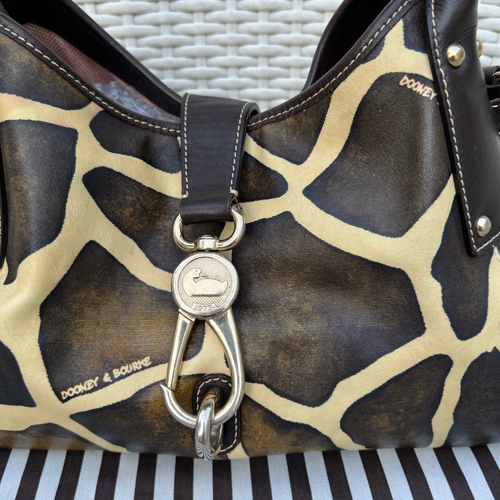 Dooney & Bourke Giraffe Large Leather Lock Logo Satchel ~RARE~RETIRED~ - Picture 4 of 16